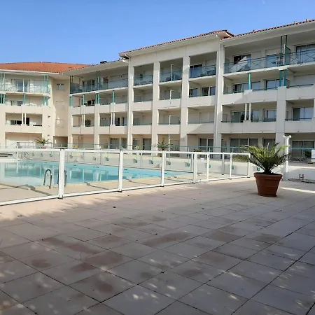 Apartment A Avec Terrasse, Piscine Chauffee Et Parking - Ideal Golf Et - Fr-1-239-551